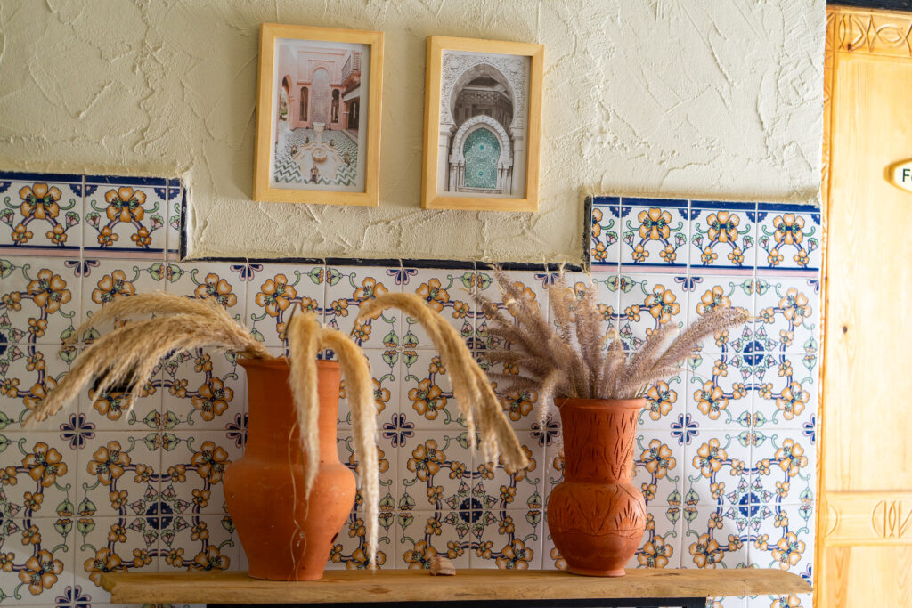 two vases with pampasgrass at anza surfhouse, agadir