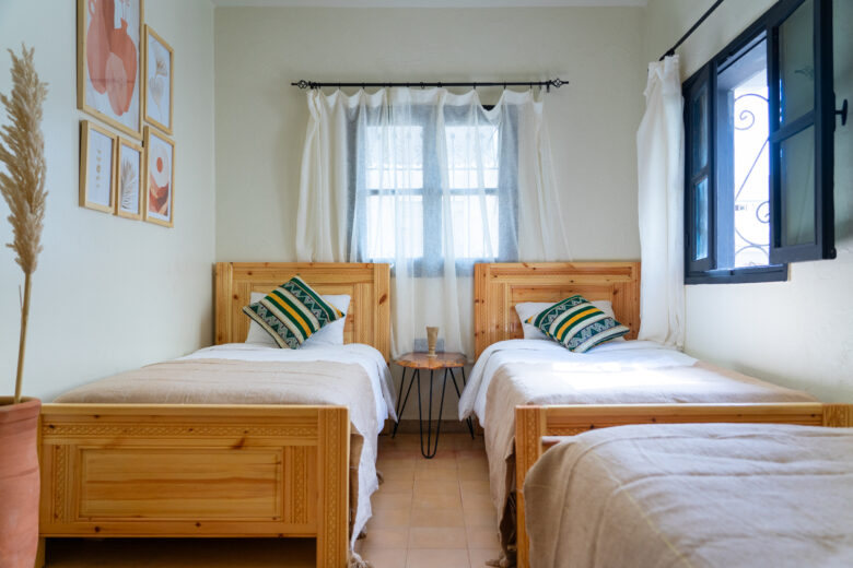 triple room at anza surfhouse with decorations